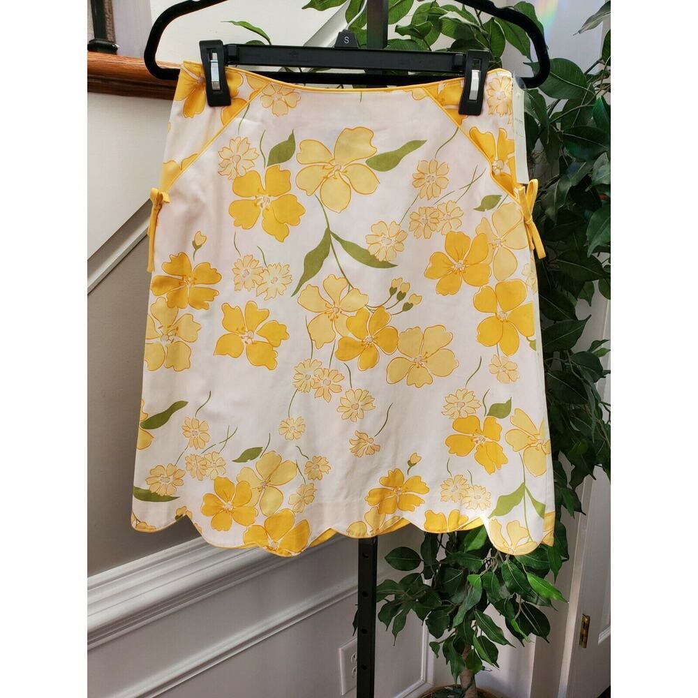 Willismith Women's White Floral Cotton Mid Rise A-Line Pull on Mini Skirt Size 6
